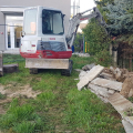 Demolacia stareho betonoveho oplotenia