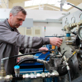 Workplace testing of hydraulic motors and pumps