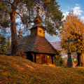 Drevený kostolík svätého Michala Archanjela v obci Inovce