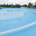 Termálne kúpalisko Vadaš bazén s umelými vlnami